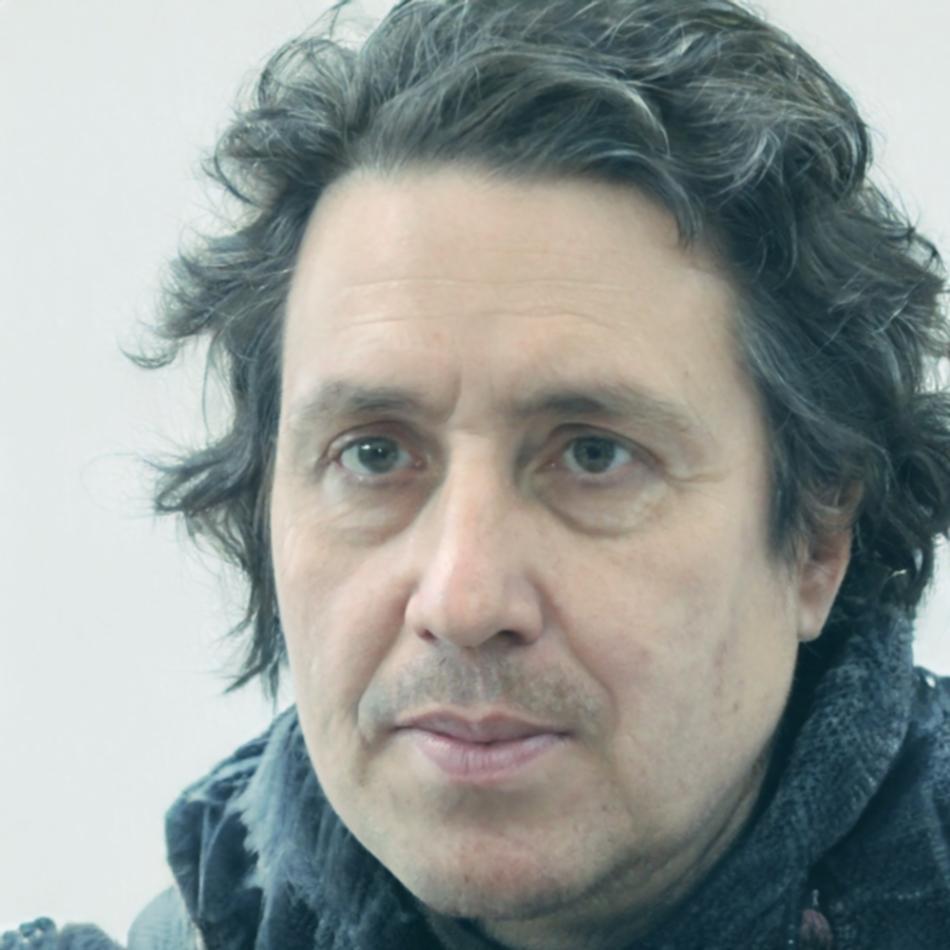 Retrato de Iñaki Urrutia especialista en marketing digital